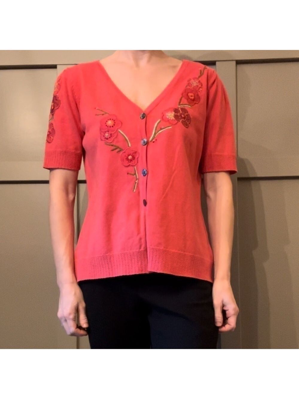 Icelandic Design Embroidered Knit Button Front Cardigan Sweater Short Sleeve Med